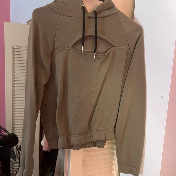 Cute shirt - Picture 1 of 2